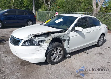 2010 Honda Accord 2.4 Lx-P z USA, uszkodzony, nr VIN 1HGCP2F41AA062244